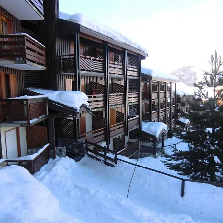 Apartment Fonctionnel Au Pied Des Pistes Avec Balcon Et Parking Gratuit - Fr-1-181-2512 La Plagne