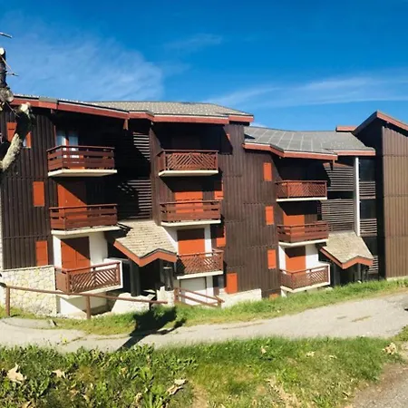 Apartment Fonctionnel Au Pied Des Pistes Avec Balcon Et Parking Gratuit - Fr-1-181-2512