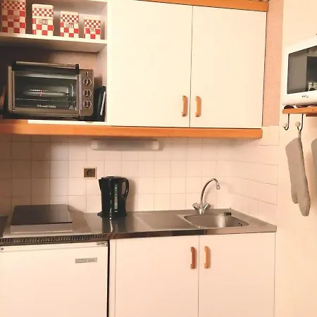 Apartment Fonctionnel A La Montagne, Acces Pistes, Balcon, 4 Pers. - Fr-1-181-2512 *